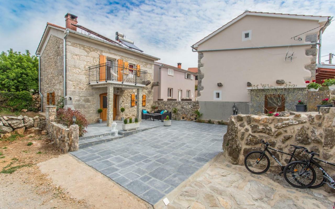 Holiday Home Eredita Milohnici Exterior foto